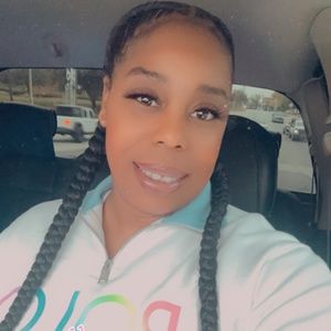 Meet your Posher, Ace